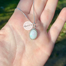 Load image into Gallery viewer, Queen Victoria Necklace