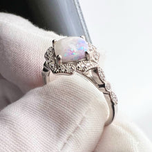 Load image into Gallery viewer, Marilyn Ring