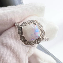 Load image into Gallery viewer, Marilyn Ring