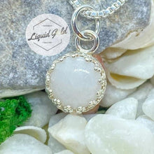 Load image into Gallery viewer, Queen Victoria Necklace
