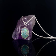 Load image into Gallery viewer, Queen Victoria Necklace
