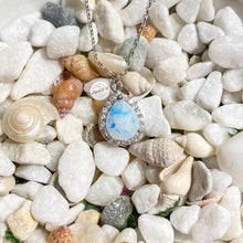 Load image into Gallery viewer, Nephele Necklace
